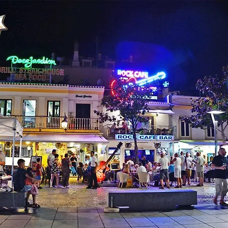 Lejlighed #13 T1 In Center Of New Town
